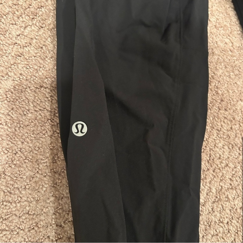 Lululemon License to Train high rise pant (joggers)
